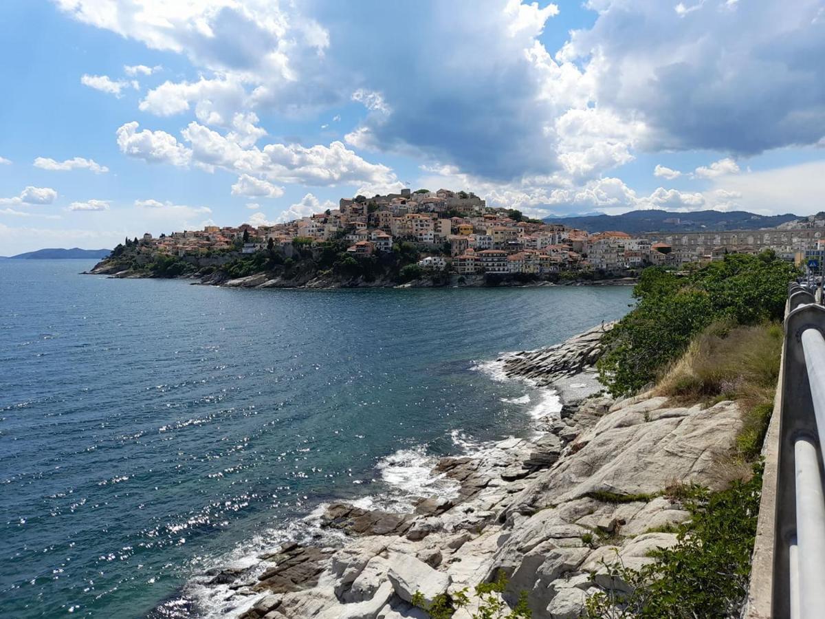 Globy Seaview Apartments Kavala Exteriör bild