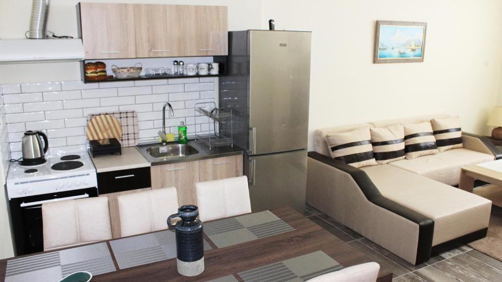 Globy Seaview Apartments Kavala Exteriör bild